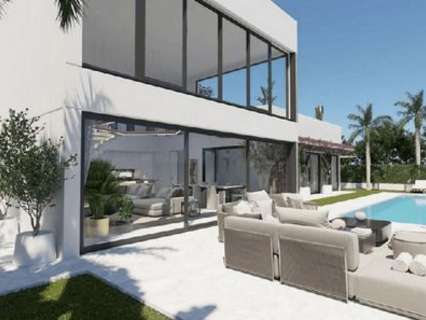 Villa en venta en Estepona