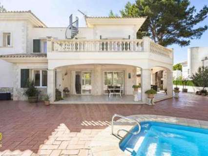 Villa en venta en Calvià El Toro