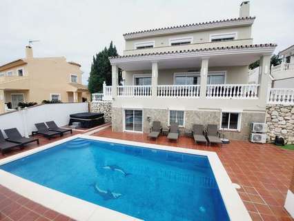 Villa en venta en Mijas