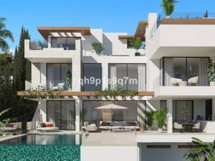 Villa en venta en Estepona