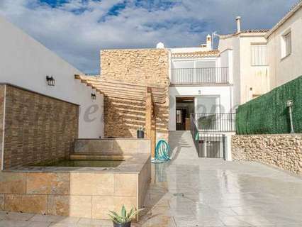 Casa en venta en Alhama de Granada