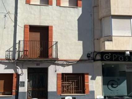 Casa en venta en Ayora