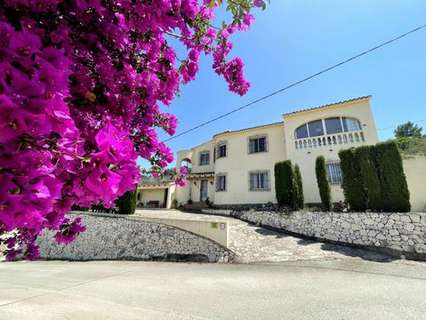 Villa en venta en Benidoleig