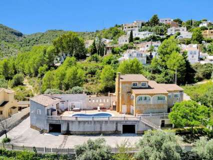 Villa en venta en Orba