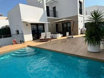 Villa en venta en Quesada