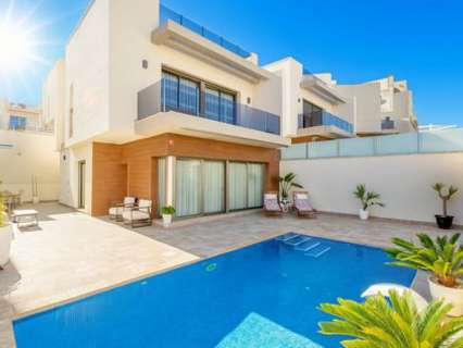 Villa en venta en Orihuela zona Orihuela-Costa