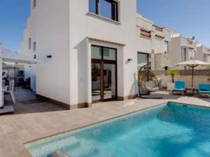 Villa en venta en Quesada