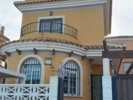 Villa en venta en Los Montesinos