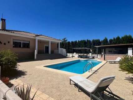 Villa en venta en Fortuna