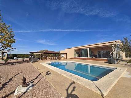 Villa en venta en Sax