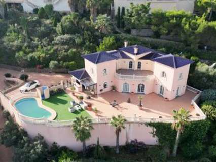 Chalet en venta en Dénia