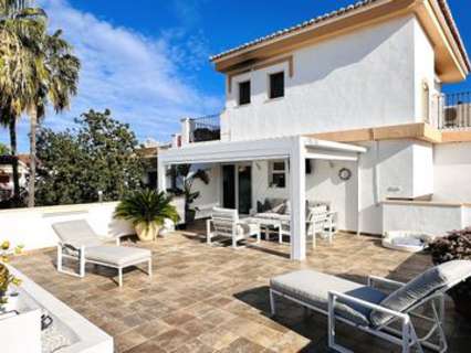 Ático en venta en Dénia