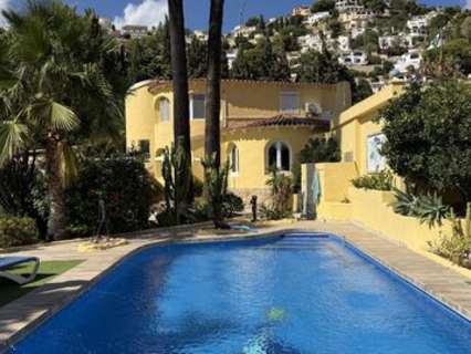 Chalet en venta en Benissa