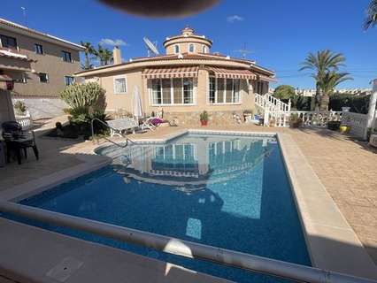 Villa en venta en Rojales