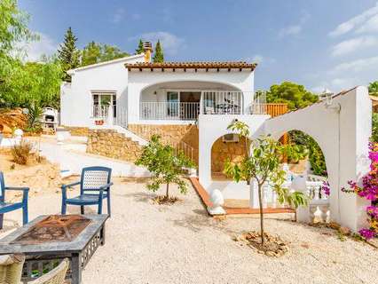 Villa en venta en Teulada zona Moraira