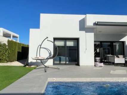 Villa en venta en Benijófar