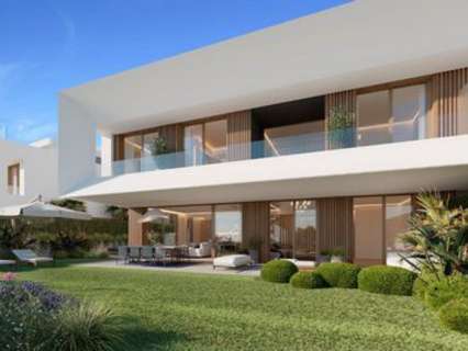 Villa en venta en Estepona
