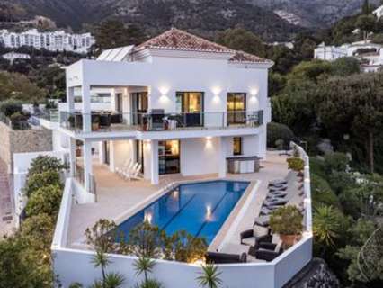 Villa en venta en Mijas