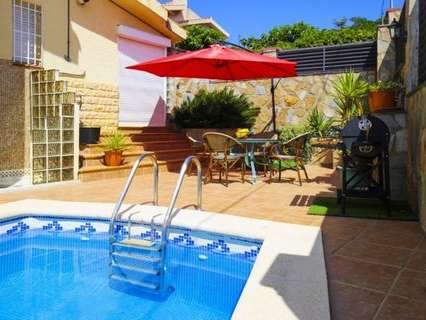 Villa en alquiler de temporada en Mont-Roig del Camp