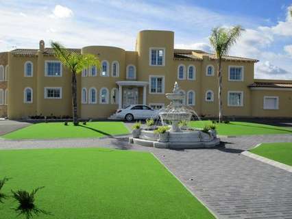 Villa en venta en La Nucía