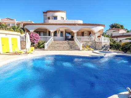 Villa en alquiler de temporada en Mont-Roig del Camp