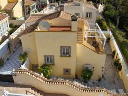 Villa en venta en Orihuela zona Orihuela-Costa