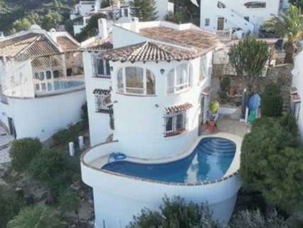 Chalet en venta en Pego