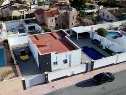 Villa en venta en Rojales