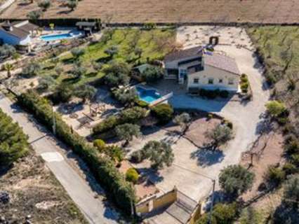 Casa en venta en Amoeiro