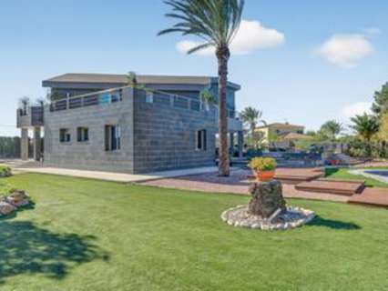Villa en venta en Elche/Elx