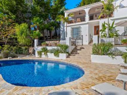 Villa en venta en Altea
