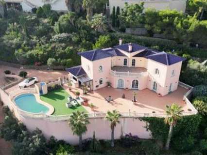 Chalet en venta en Dénia