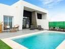Villa en venta en Algorfa