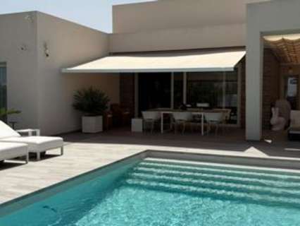 Villa en venta en Algorfa