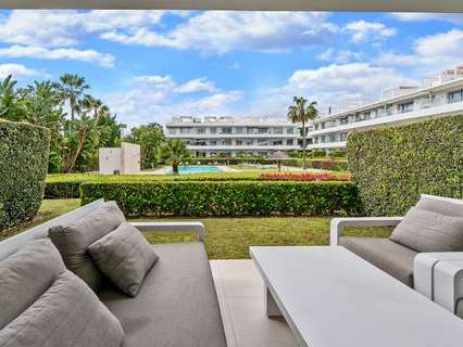 Apartamento en venta en Estepona