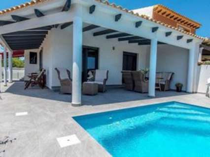 Villa en venta en Orihuela