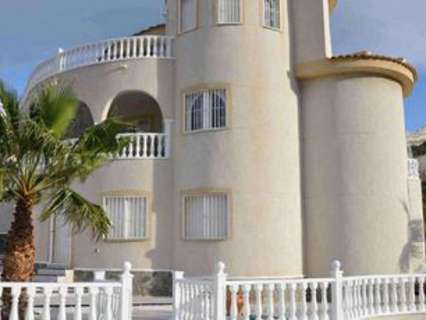 Villa en venta en Quesada