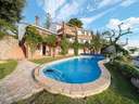 Villa en venta en Mijas