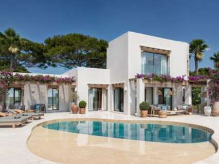 Villa en venta en Teulada zona Moraira