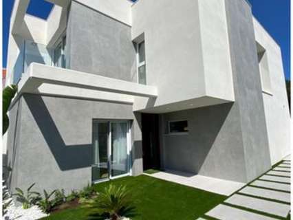 Villa en venta en Finestrat