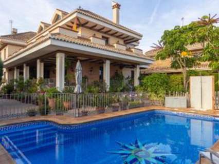 Villa en venta en Torrevieja