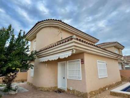 Villa en venta en Torrevieja