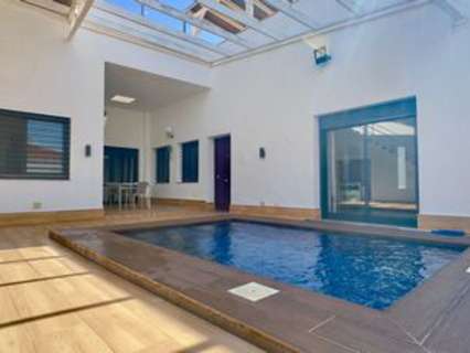 Villa en venta en Pilar de la Horadada