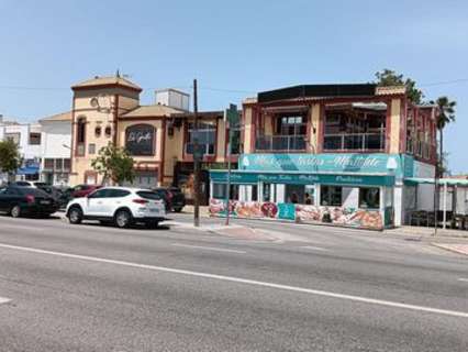 Local comercial en venta en Chiclana de la Frontera