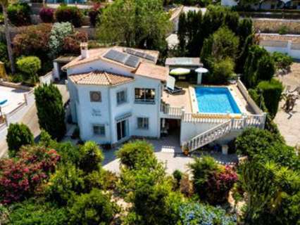 Chalet en venta en Calpe