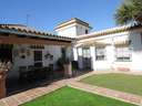 Villa en venta en Chiclana de la Frontera