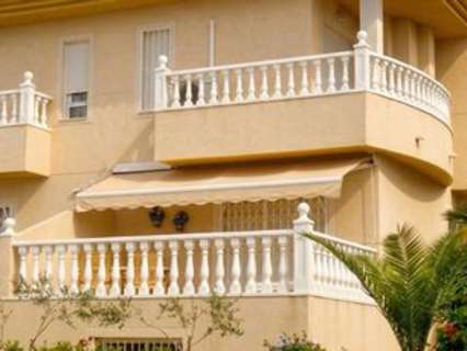 Villa en venta en Benijófar
