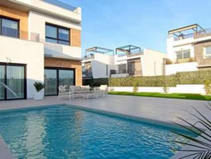 Villa en venta en Benijófar