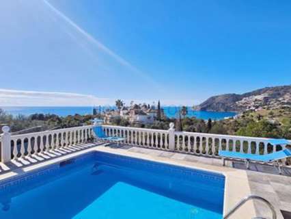 Casa en alquiler en Almuñécar