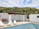 Villa en alquiler en Jete
